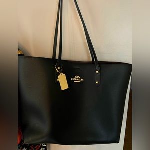 Black coach tote